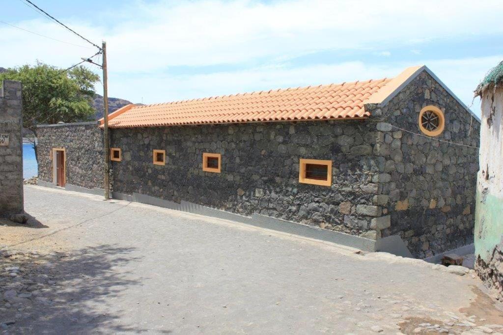 Casa Praia Tarrafal De Monte Trigo Seladinha Екстер'єр фото