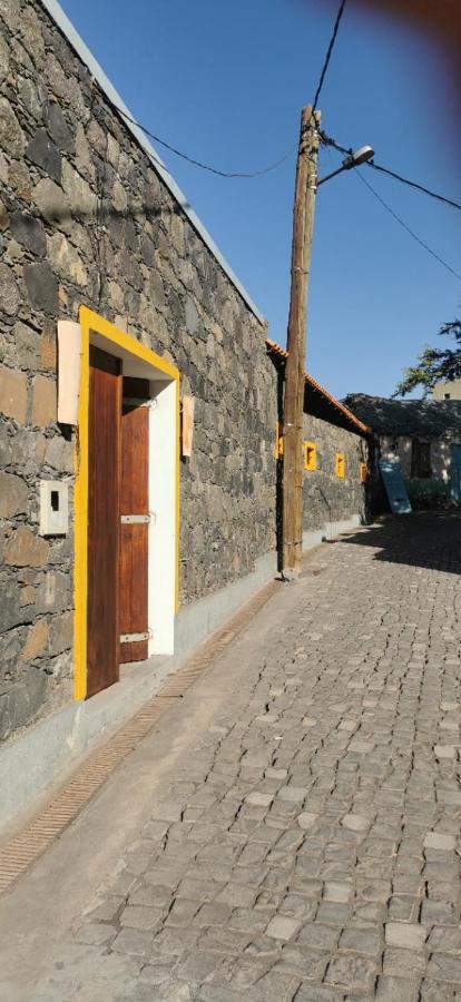 Casa Praia Tarrafal De Monte Trigo Seladinha Екстер'єр фото